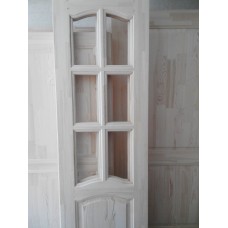 Дверь из массива сосны со стеклянными вставками из 6 вставок